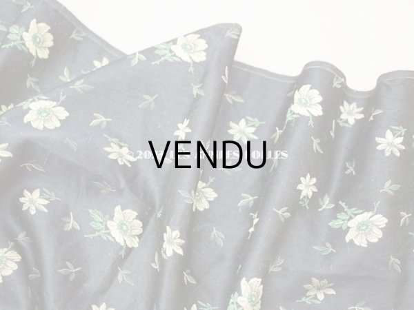 画像5: 19世紀 アンティーク シルク製ファブリック　ライムグリーンの花模様　ジャガード織　48×129cm (5)