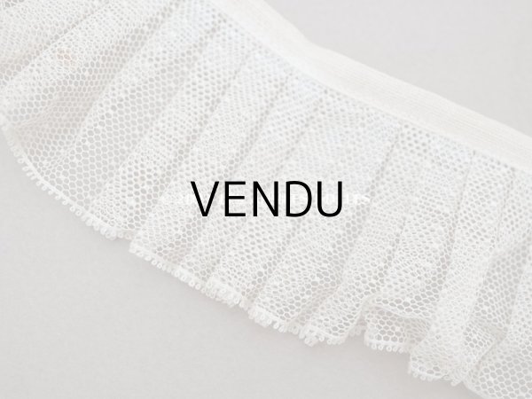 画像4: アンティーク ドット柄　プリーツレース 5.5cm幅 オフホワイト＆淡いピンク (4)