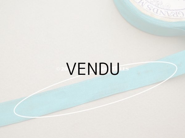 画像5: アンティーク シルク製リボン ターコイズブルー ローズパニエ 13mm COMPTOIR DES RUBANS - GRANDS MAGASINS DU PRINTEMPS - (5)