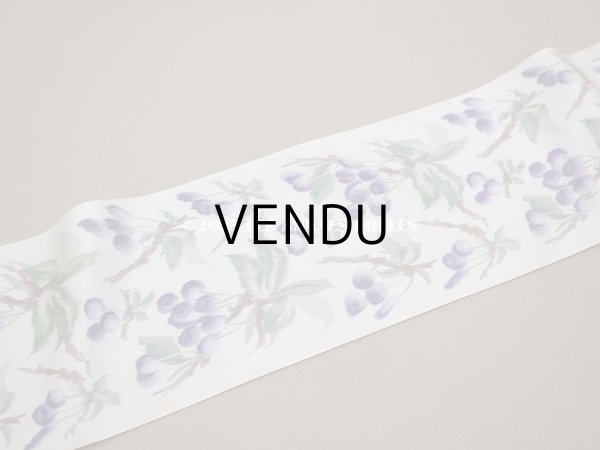 画像3: 新品同様　19世紀 アンティーク シルク製 幅広リボン ほぐし織り チェリー柄  幅16.2cm (3)