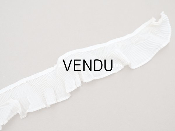 画像6: アンティーク プリーツリボン エクリュ 55cm 4cm幅   (6)