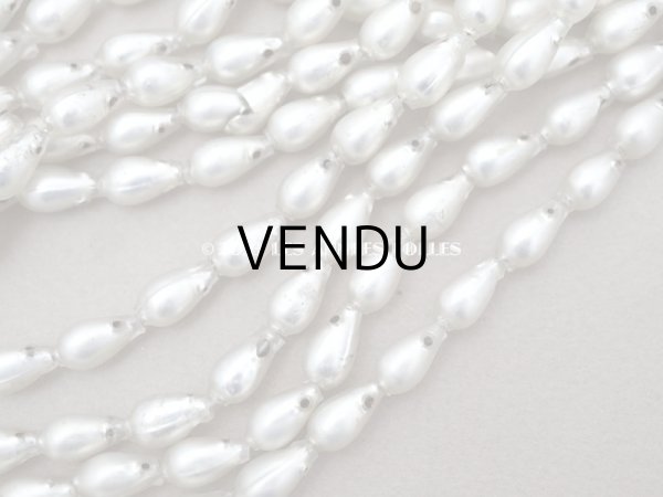 画像4: アンティーク スフレビーズ 4穴　ドロップ型 シルバー　5×9mm 約270ピース　吹きガラス製 ビーズ (4)