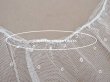 画像7: アンティーク 幅広 フリルレース オフホワイト ドット刺繍入り チュールレース 2.5m 幅11.5cm  (7)