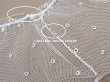画像4: アンティーク 幅広 フリルレース オフホワイト ドット刺繍入り チュールレース 2.5m 幅11.5cm  (4)
