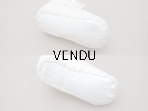 画像11: アンティーク ベビーシューズ エクリュ リボン柄の手刺繍入り  (11)