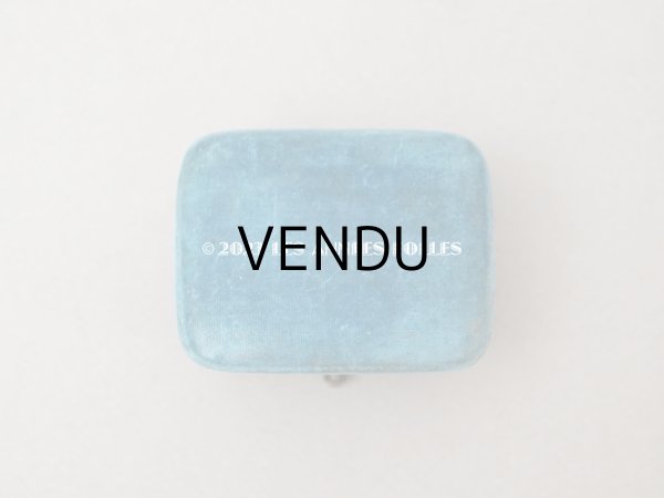 画像3: 19世紀 アンティーク ブルーのベルベットのジュエリーボックス ピアス用 (3)