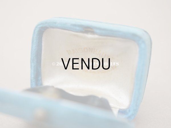 画像5: 19世紀 アンティーク ブルーのベルベットのジュエリーボックス ピアス用 (5)