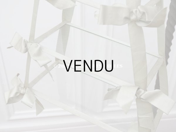 画像5: 1900年頃 アンティーク ラック ガラス棚 スモーキーブルーグリーンのシルクサテンリボン (5)