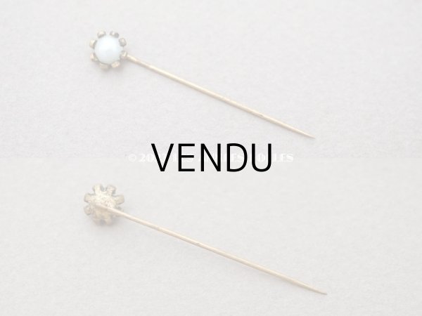 画像4: 1900年頃 アンティーク 薔薇＆フェイクパールの小さなエパングル 2点セット  (4)