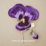 画像: 1900年頃 未使用　アンティーク パンジーの布花 ラベル付 淡い紫＆深紫