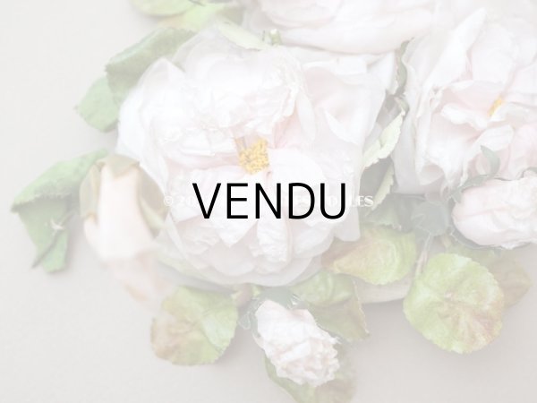 画像4: アンティーク パウダーピンクの薔薇の布花 クウォーターロゼット咲き　ヘッドドレス　結婚式　婚約式 (4)