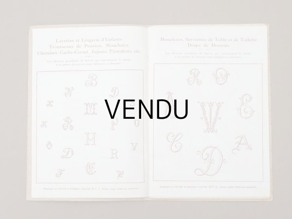 画像4: アンティーク  イニシャル刺繍図案 【 R 】 アイロンプリントシート付き MES INITIALES (4)