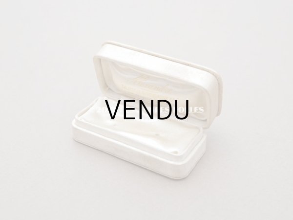 画像3: 1900年頃 アンティーク  シルクサテンのジュエリーボックス  オフホワイト (3)