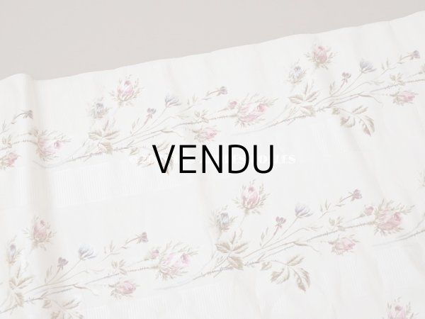 画像2: 未使用 1900年頃 アンティーク 薔薇模様 シルク製ファブリック フロッキー加工 54cm幅 (2)
