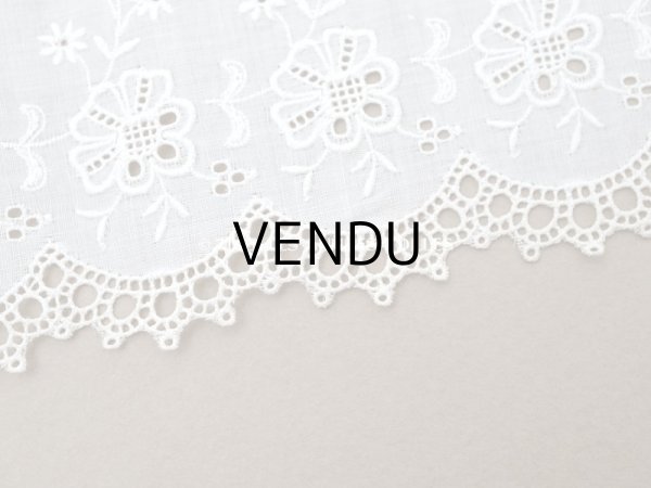 画像6: ＊蚤の市＊アンティーク 幅広 カットワークレース 花刺繍入り 幅17.3cm (6)