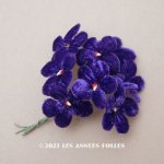 画像: アンティーク ベルベットの菫の布花　