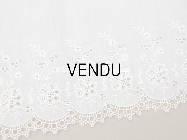 画像4: ＊蚤の市＊アンティーク 幅広 カットワークレース 花刺繍入り 幅17.3cm (4)