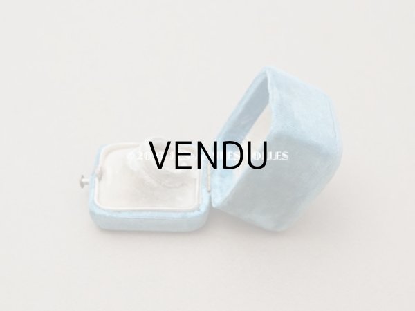 画像7: 19世紀 アンティーク リングボックス イニシャル入り　ブルーのベルベット ジュエリーボックス  (7)