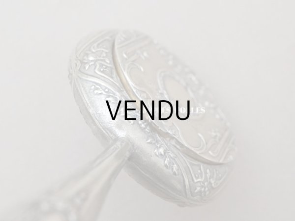 画像6: 1900年頃　アンティーク ミラー型 パウダーケース ロカイユ装飾 (6)