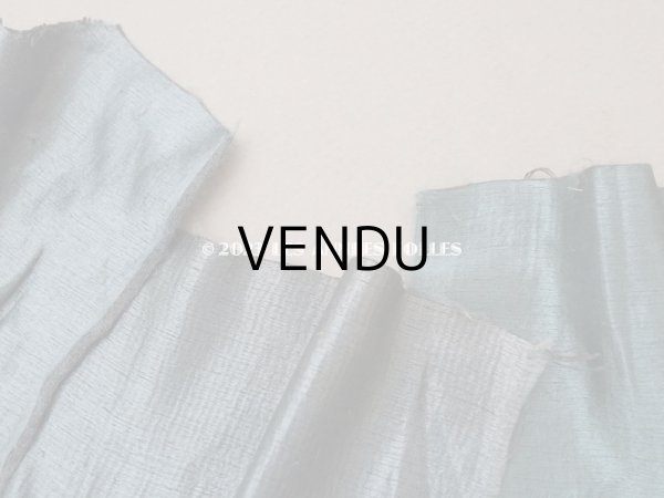 画像4: 18世紀 アンティーク シルクサテンのファブリック 7点セット サフィレット色 (4)