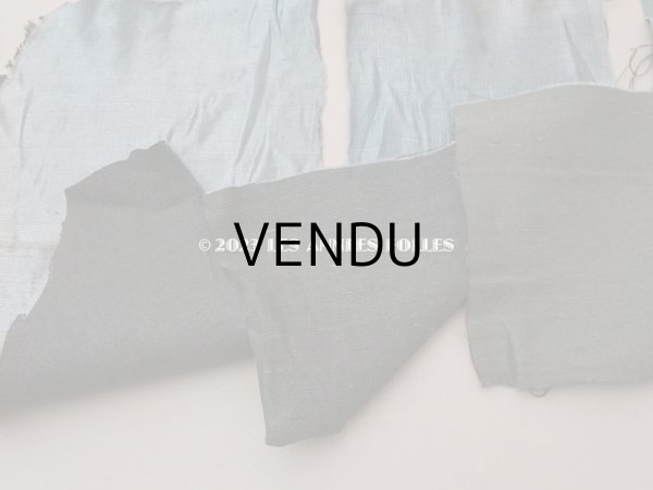 画像3: 18世紀 アンティーク シルクサテンのファブリック 7点セット サフィレット色 (3)