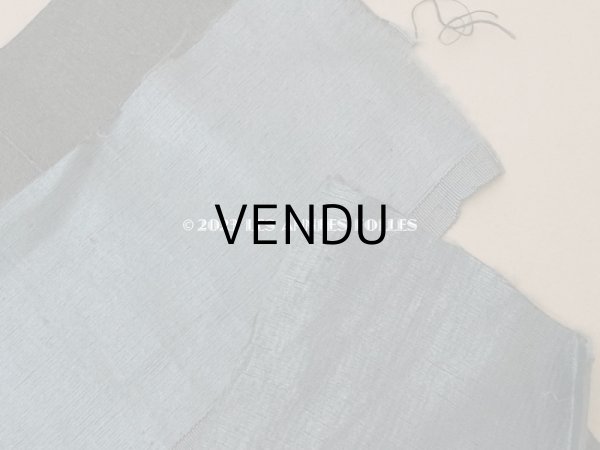 画像10: 18世紀 アンティーク シルクサテンのファブリック 7点セット サフィレット色 (10)