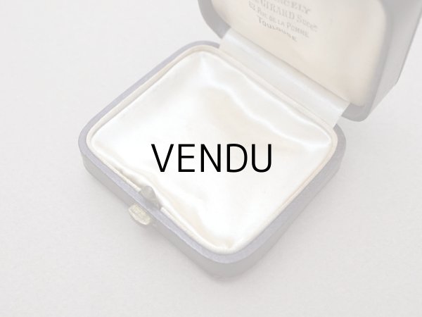 画像4: 【クリスマスセール2023対象外】アンティーク ジュエリーボックス イニシャル入り ボルドー  (4)