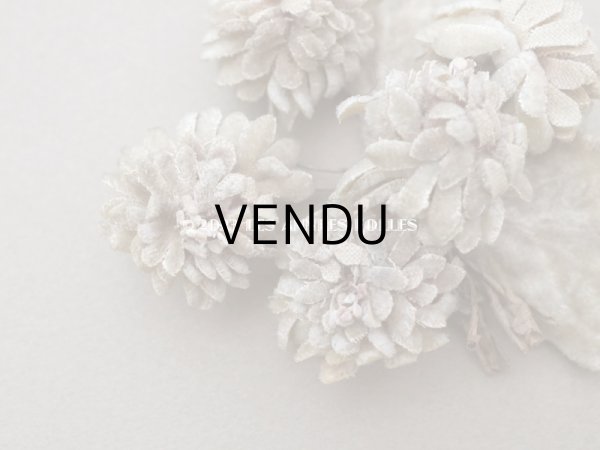 画像4: 【クリスマスセール2023対象外】アンティーク ベルベットの布花　オフホワイト (4)