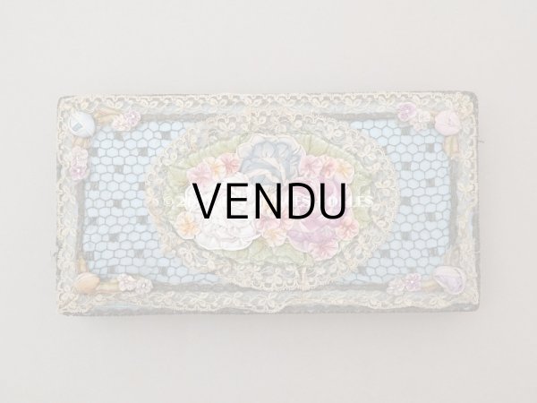 画像3: アンティーク シルク製 ロココモチーフ＆レースのカルトナージュボックス グレイッシュブルー (3)