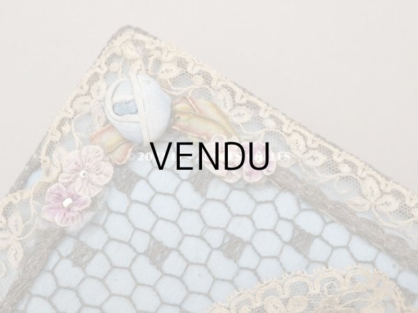 画像5: アンティーク シルク製 ロココモチーフ＆レースのカルトナージュボックス グレイッシュブルー (5)