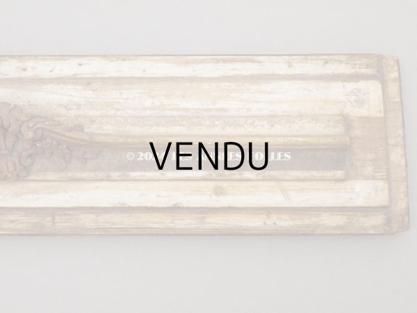 画像4: ＊蚤の市＊アンティーク 木製 ミラーフレームのサンプル ロカイユ装飾 55×13.5cm (4)