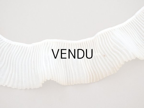 画像4: アンティーク 幅広 プリーツリボン オフホワイト 124cm 8cm幅   (4)