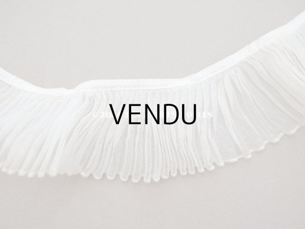 画像5: アンティーク オーガンジーのプリーツリボン オフホワイト 77cm 4.7cm幅   (5)