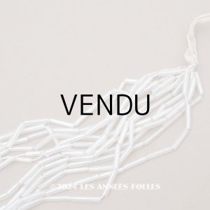 画像: アンティーク スフレビーズ  透明 シャンデリアのクリスタルカラー 3×14mm  約230~320ピース　ライン入り 吹きガラス製ビーズ