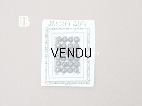 画像6: 1920頃 アンティーク マザーオブパール製 極小 ボタン 5mm 24ピース 炭黒 シェルボタン  (6)