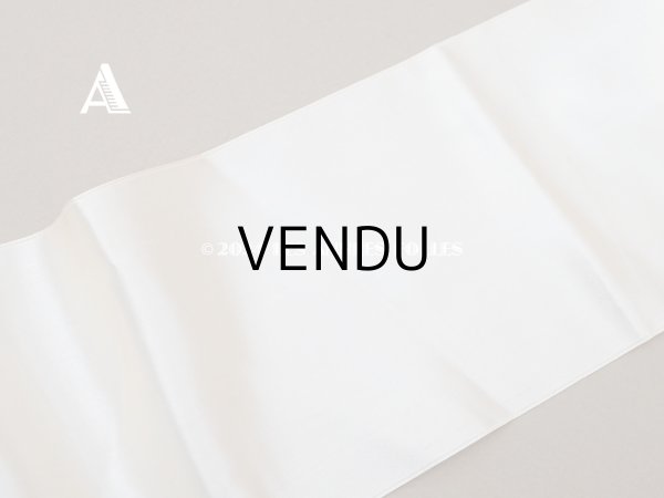 画像2: 1900年頃 アンティーク シルク製 サテンリボン 幅広 10cm幅  パウダーピンク (2)