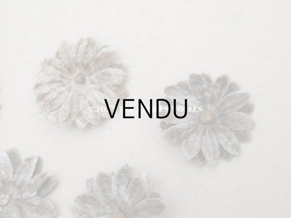 画像4: アンティーク 布花材料  ベルベットの花びら　二重 5ピースのセット　約3.9cm (4)
