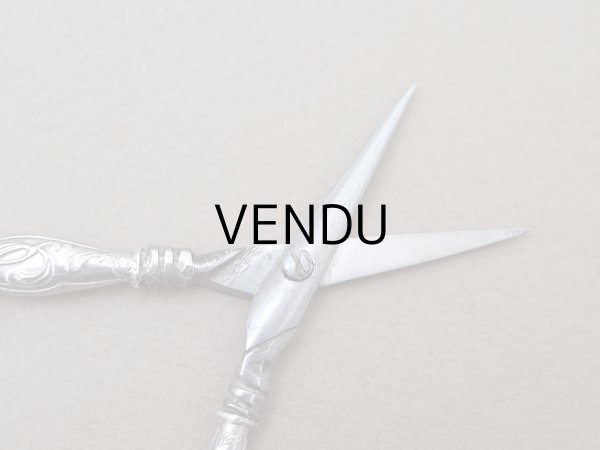 画像9: 1900年頃 アンティーク シルバー製 ヤドリギの裁縫道具セット  (9)