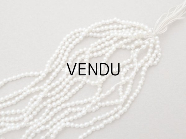 画像7: 1910~1920年頃 アンティーク 極小　1.75mm　フェイクパール  スフレビーズ 吹きガラス製ビーズ (7)