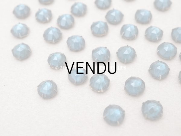 画像6: 1900年頃 アンティーク 台座付 ラインストーン 60ピース 8mm ブルー (6)