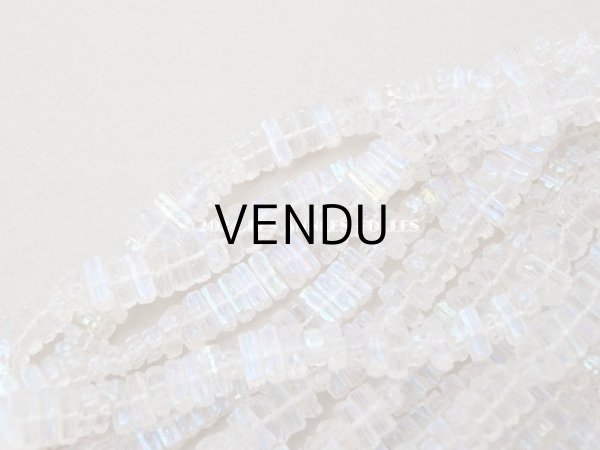 画像2: アンティーク ガラス製 ビーズ オーロラ加工 フラット・スクエア 3.5×7mm 60ピース (2)