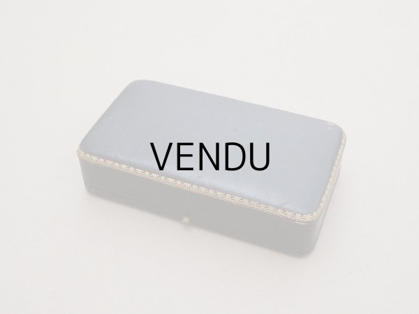 画像6: 19世紀 アンティーク 本革製 ジュエリーボックス ブレスレット用 (6)