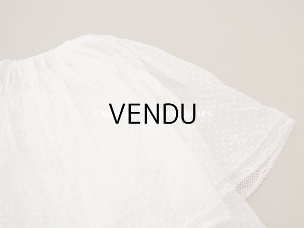 画像10: 1900年頃 アンティーク ドールドレス　ドット刺繍のコットンファブリック ベビードレス　 (10)