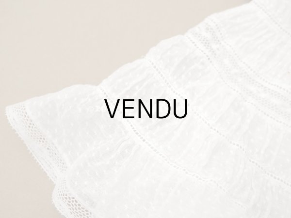 画像4: 1900年頃 アンティーク ドールドレス　ドット刺繍のコットンファブリック ベビードレス　 (4)