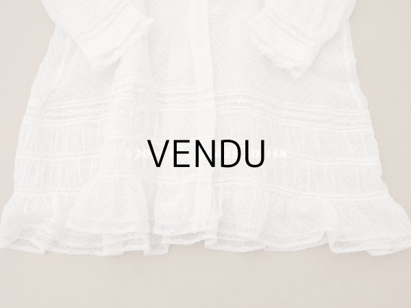 画像6: 1900年頃 アンティーク ドールドレス　ドット刺繍のコットンファブリック ベビードレス　 (6)