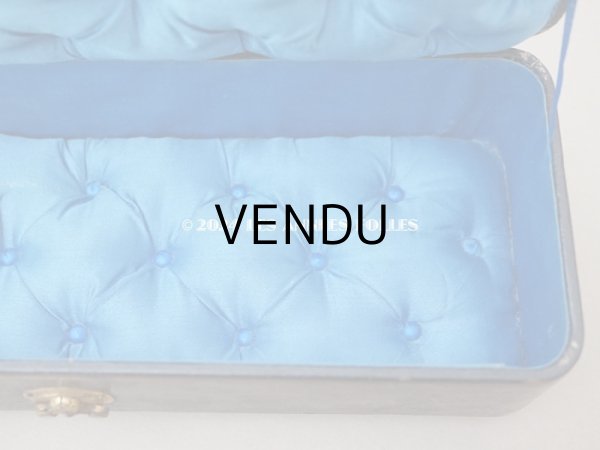 画像11: 19世紀 アンティーク グローブボックス スモーキーブルーのシルク製クッション ジュエリーボックス (11)