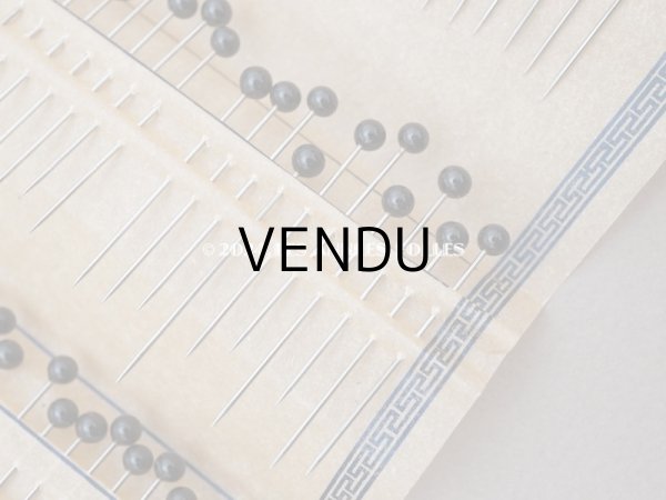 画像5: ＊蚤の市＊未使用 アンティーク エパングルシート 97ピース EPINGLES EMAIL AU TREFLE  (5)