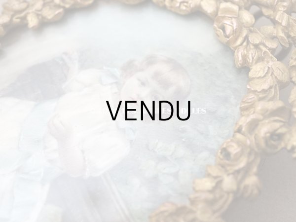 画像3: 19世紀末 アンティーク  ブロンズ製フレーム ミニアチュール (肖像画)入り 薔薇のガーランド (3)