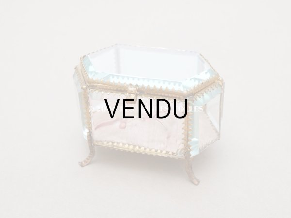 画像3: 【セール対象外】19世紀末 アンティーク ジュエリーボックス 六角形 ピンクのシルククッション  (3)