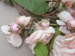 画像8: アンティーク 薔薇の布花のブーケ パウダーピンク クウォーターロゼット咲き (8)